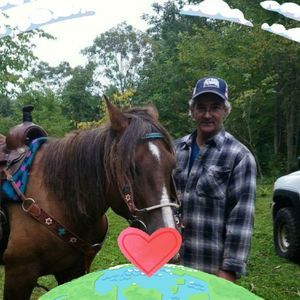 Meet your Posher, Travis